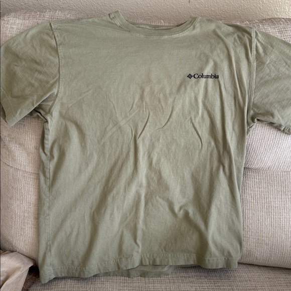 3 bundle Columbia Graphic T-Shirt - Picture 4 of 7